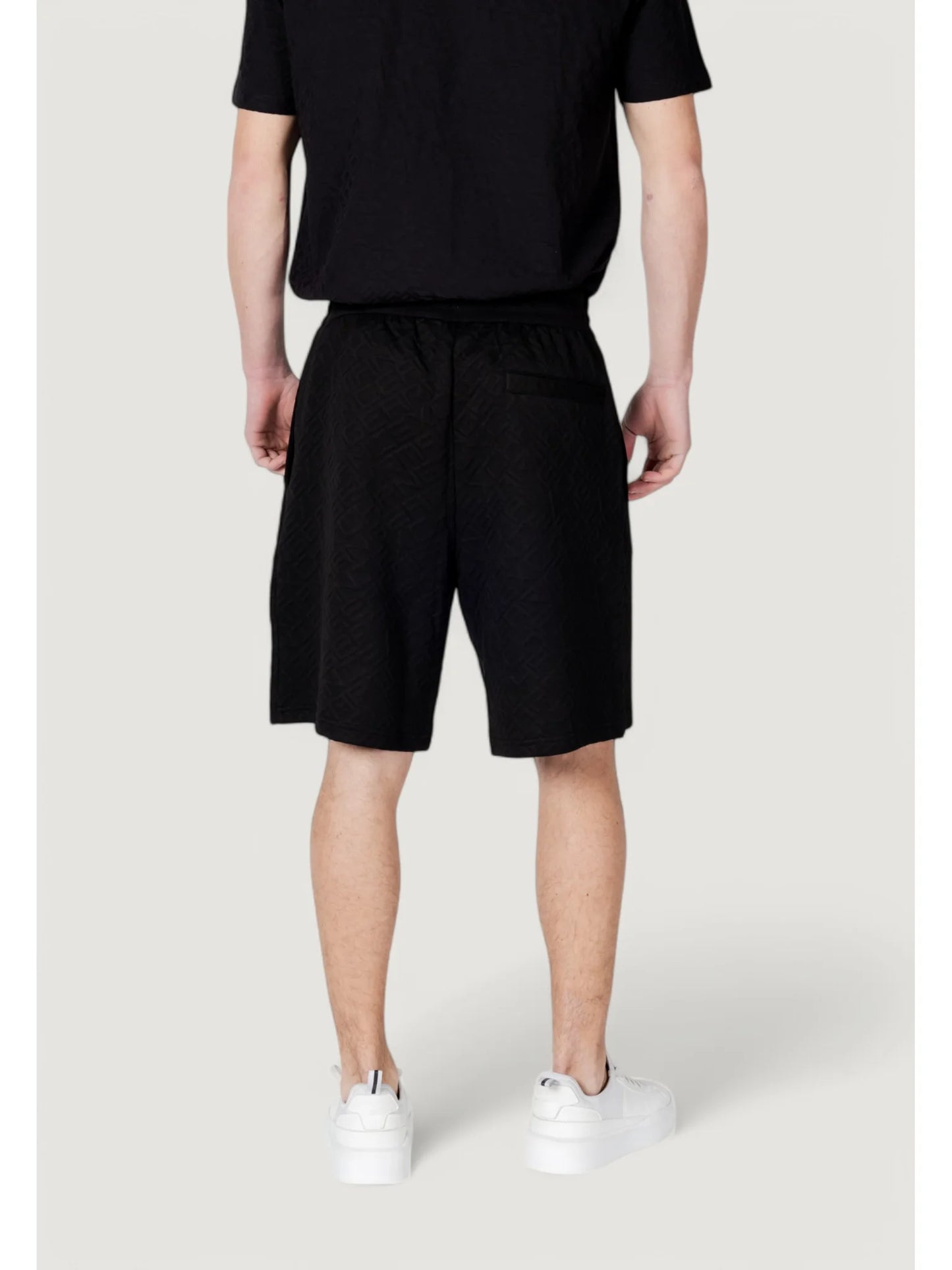 Short AlX