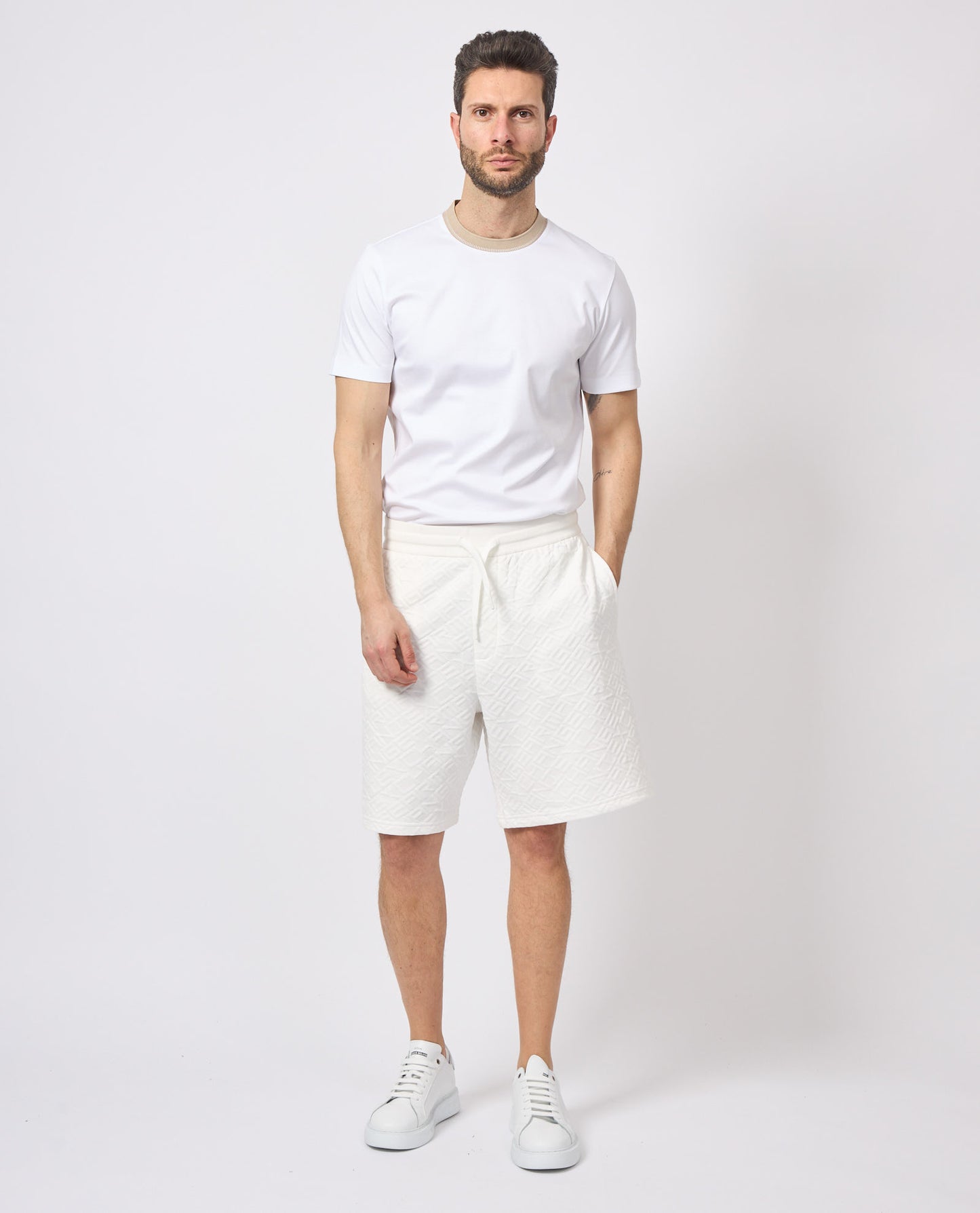 Short AlX
