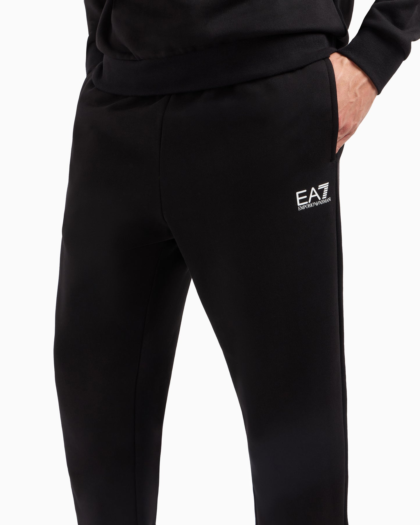 Tracksuit EA7