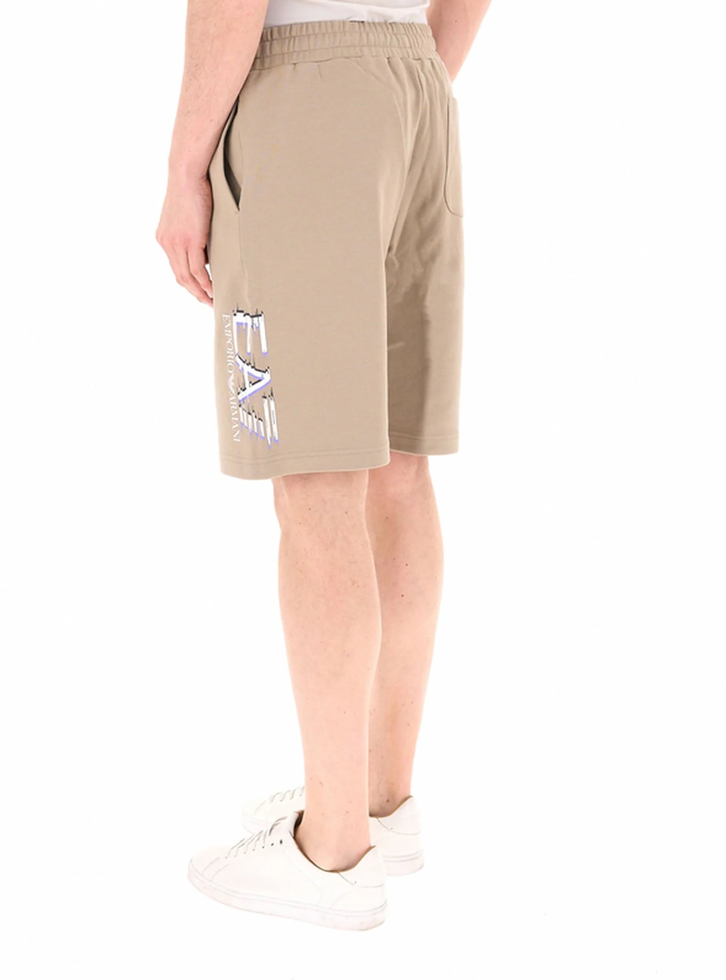 Shorts EA7