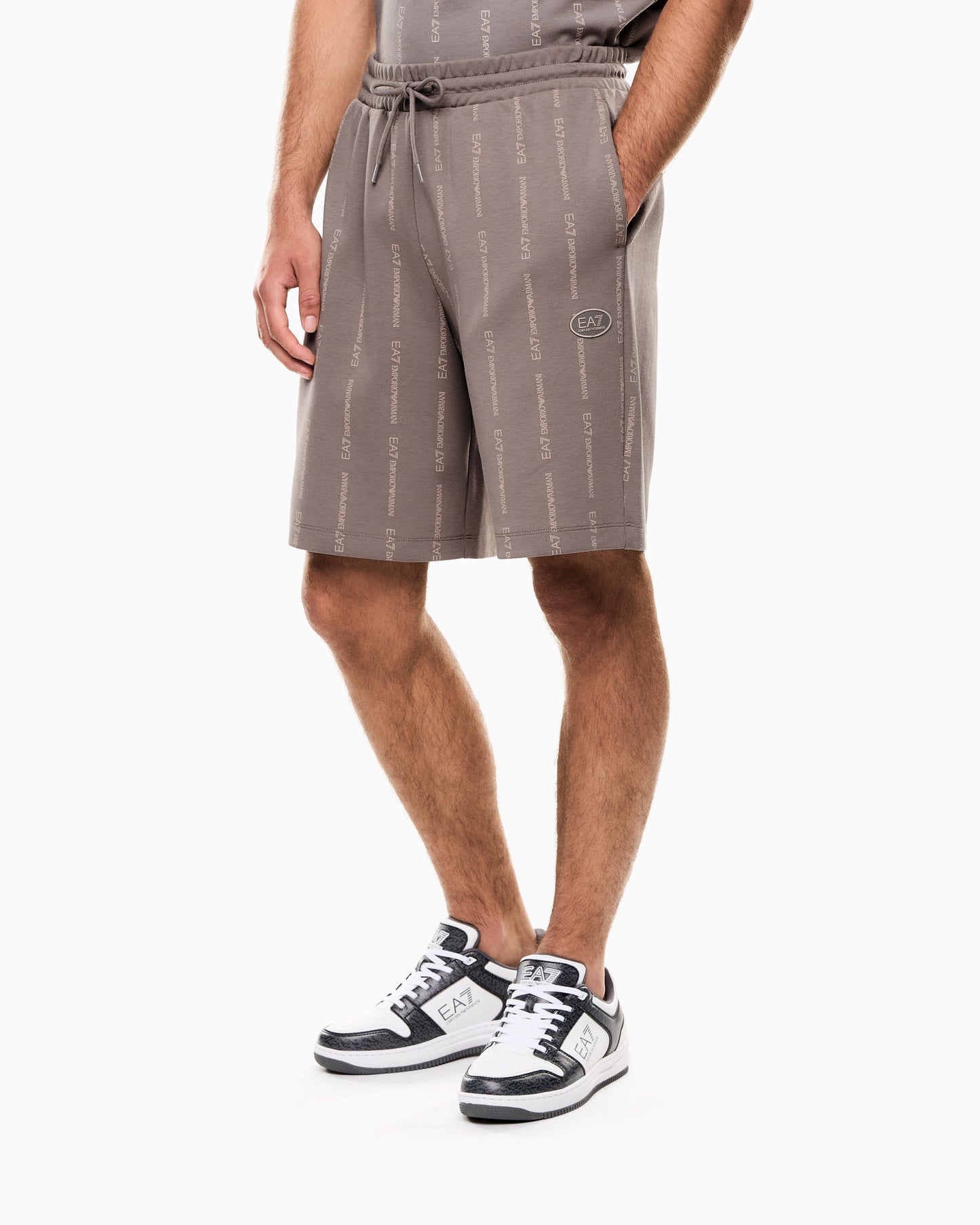 Shorts EA7