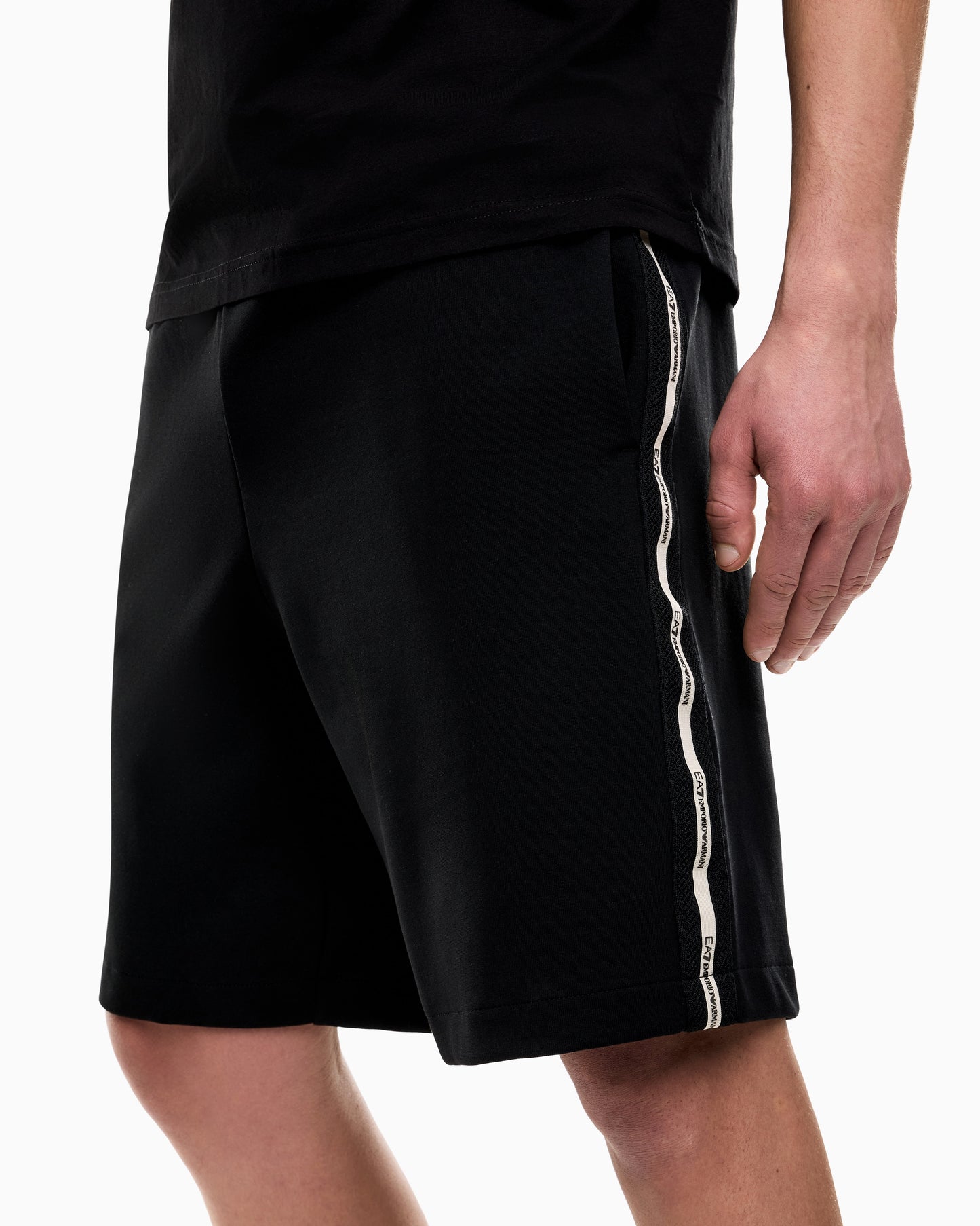 Shorts EA7