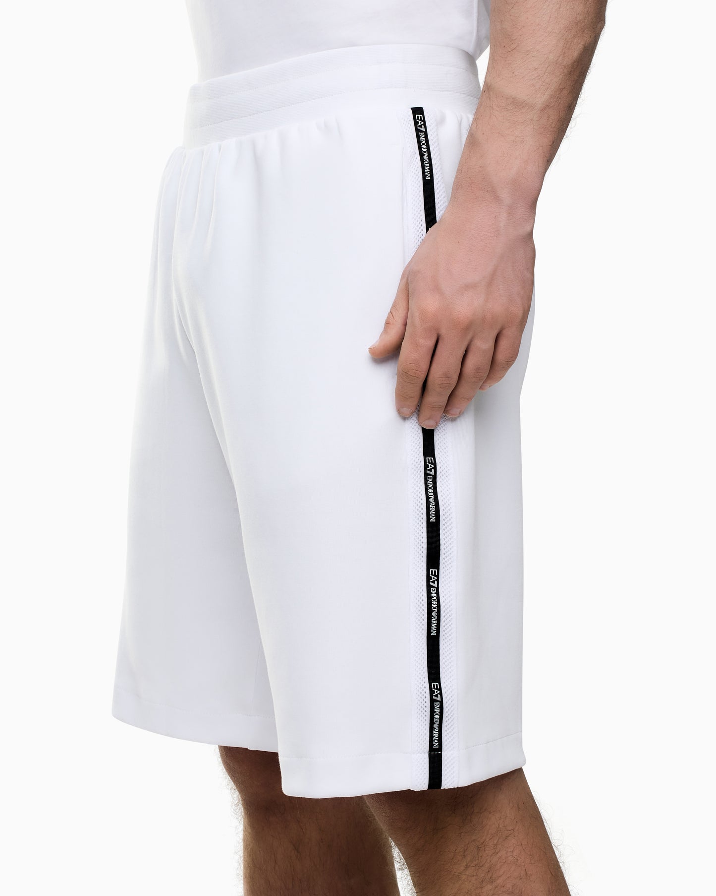 Shorts EA7