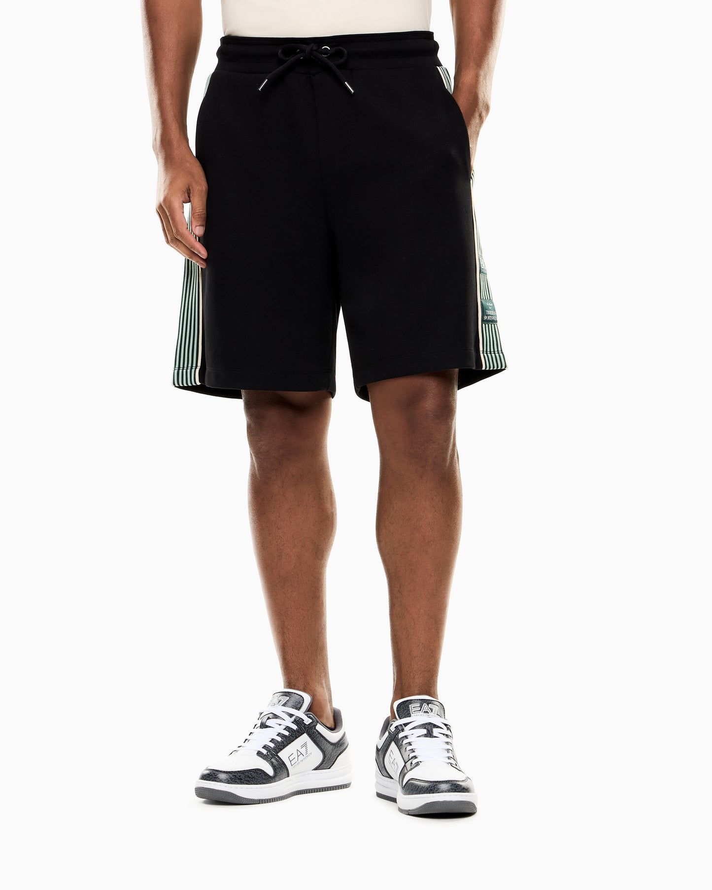 Shorts EA7