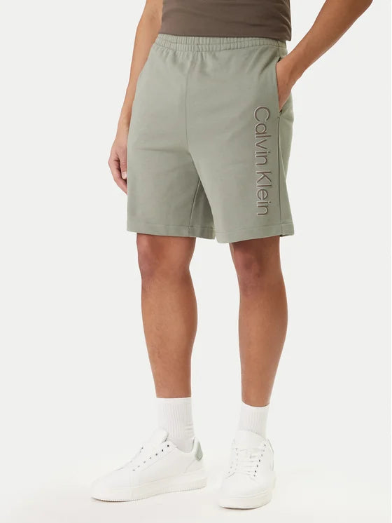 Short Calvin Klein
