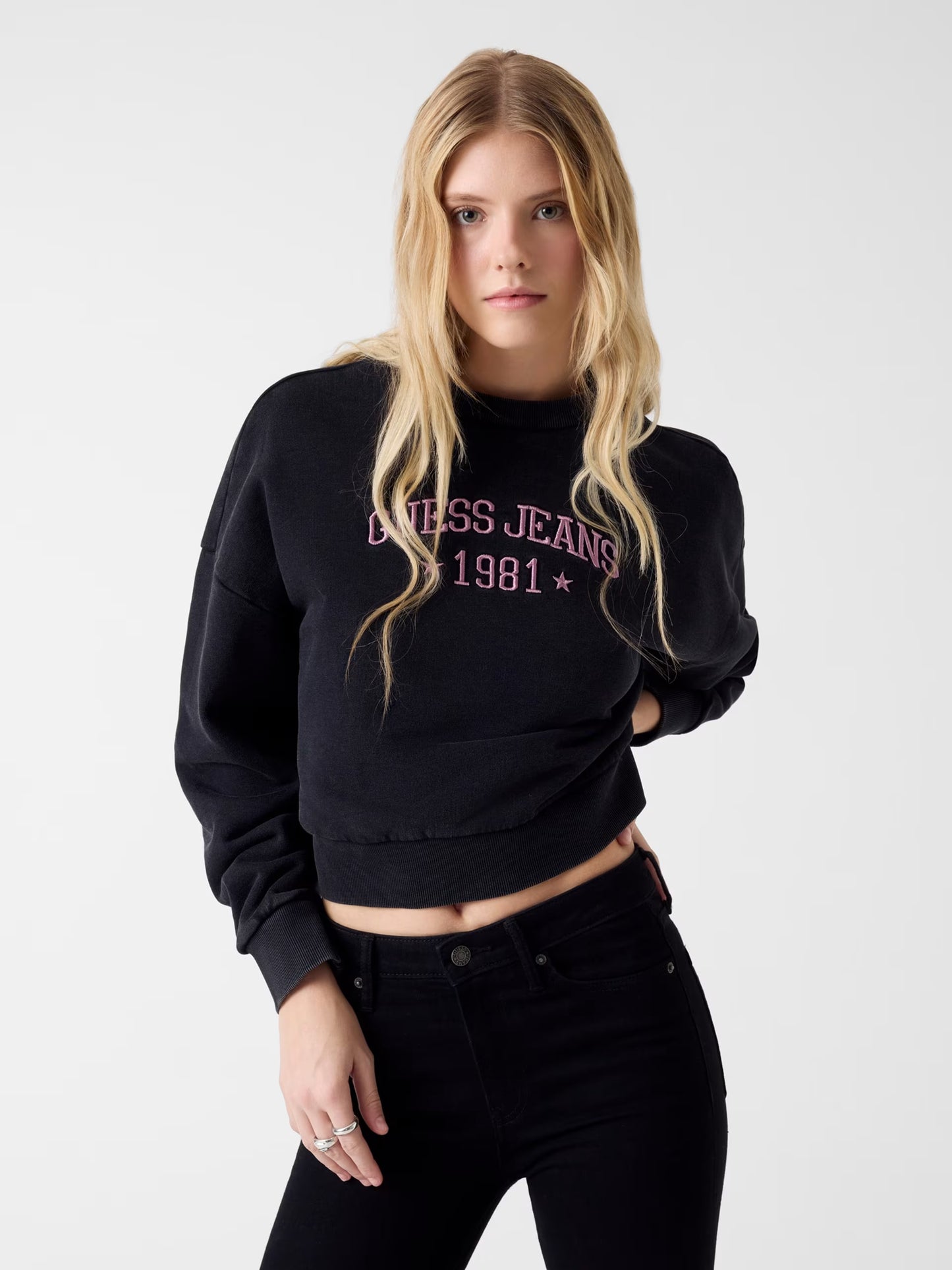 Drop Shoulder Cropped Guess Jeans