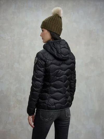 Camelia Giubbino Ondina Blauer