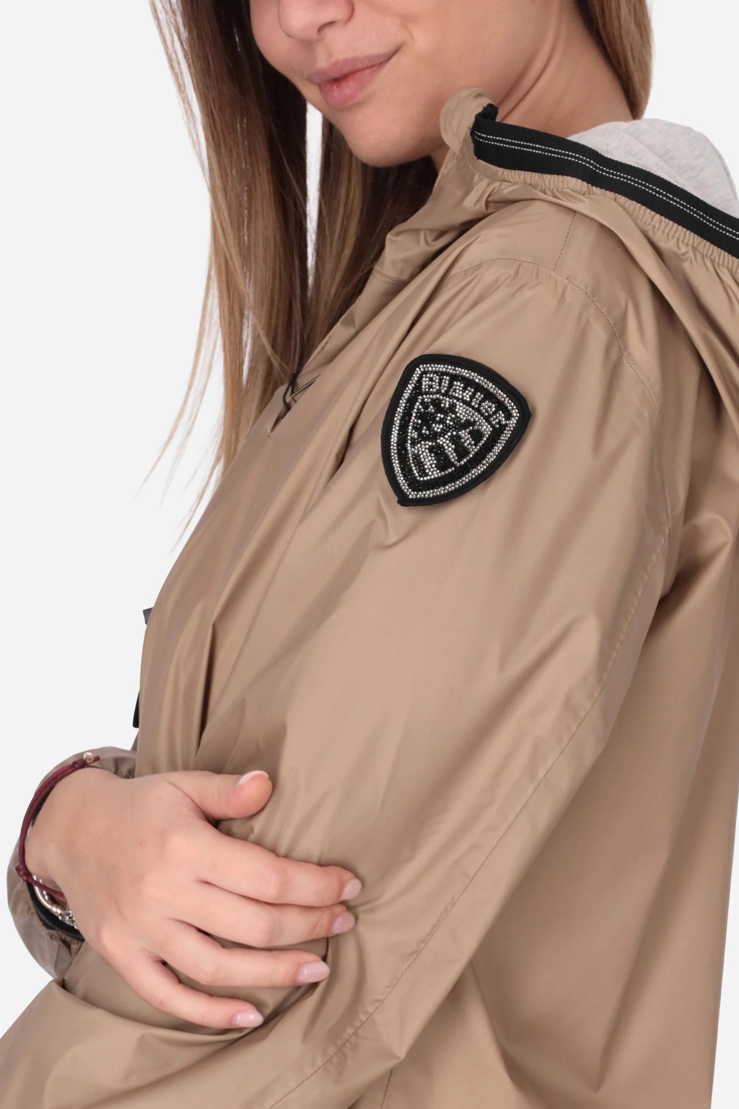 Anawan Blauer