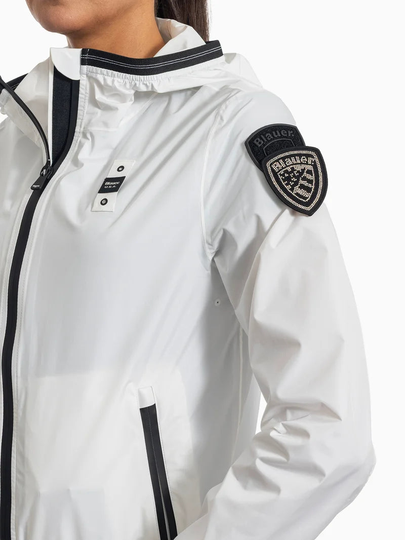 Nay Blauer