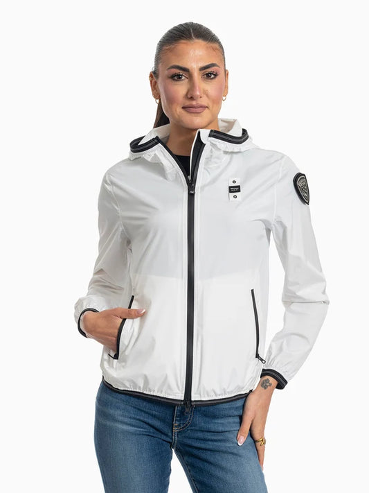 Nay Blauer
