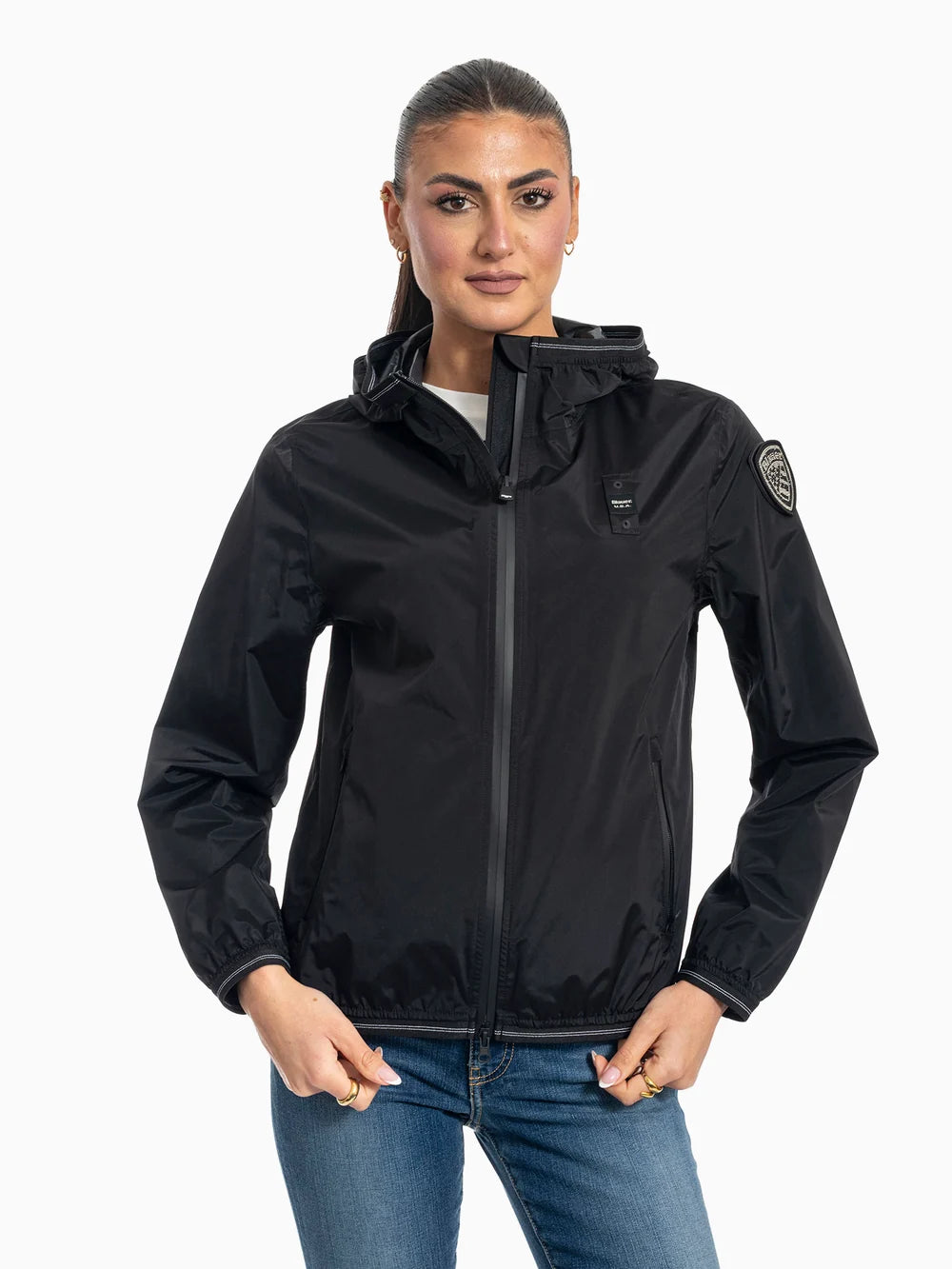 Nay Blauer