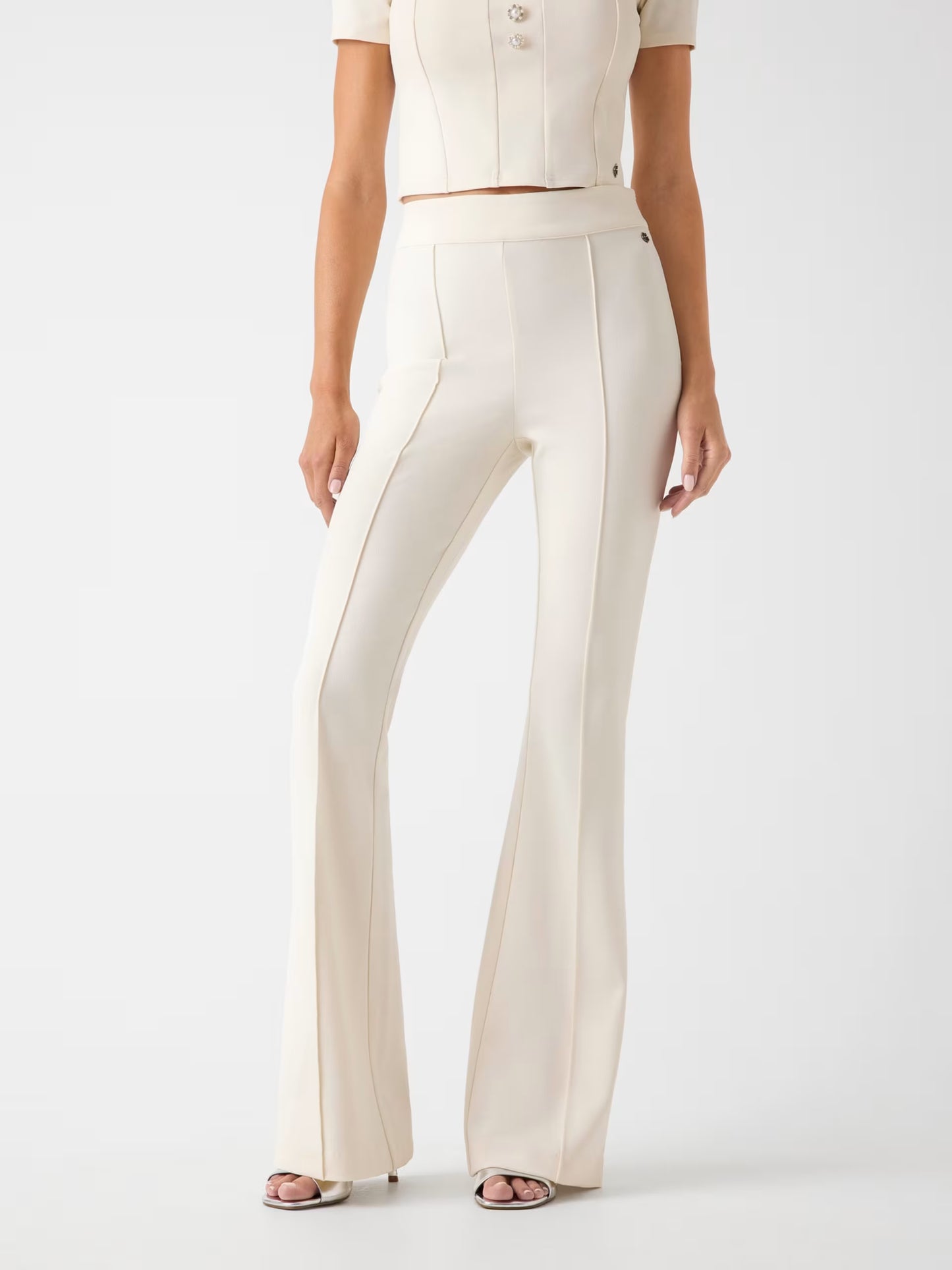 Flared Evelina Guess