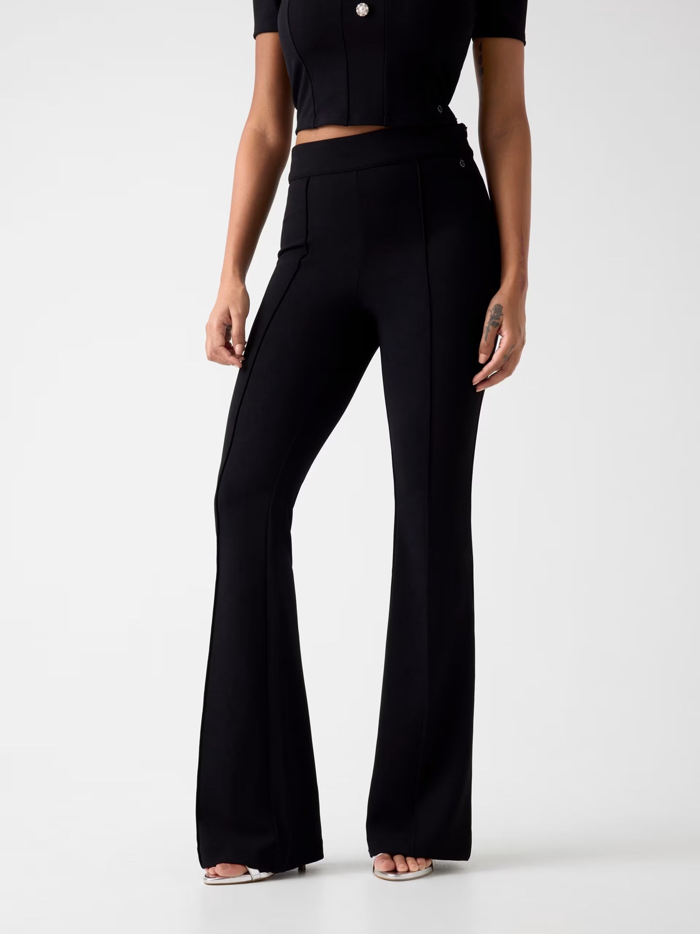 Flared Evelina Guess