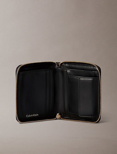 Square Zip Calvin Klein