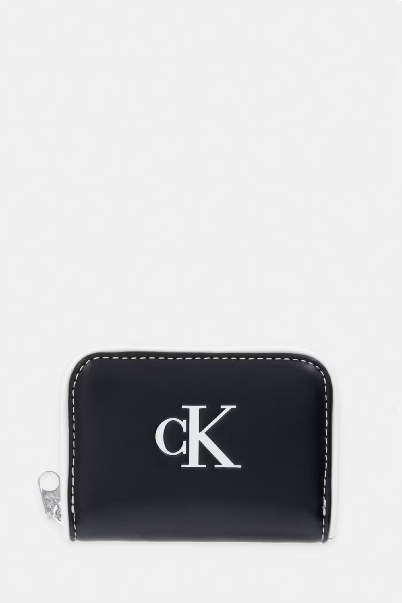 Contrasrt Medium Zip Around Calvin Klein