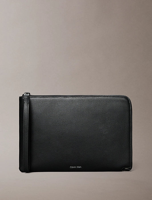 Saffiano Zip Pouch Calvin Klein