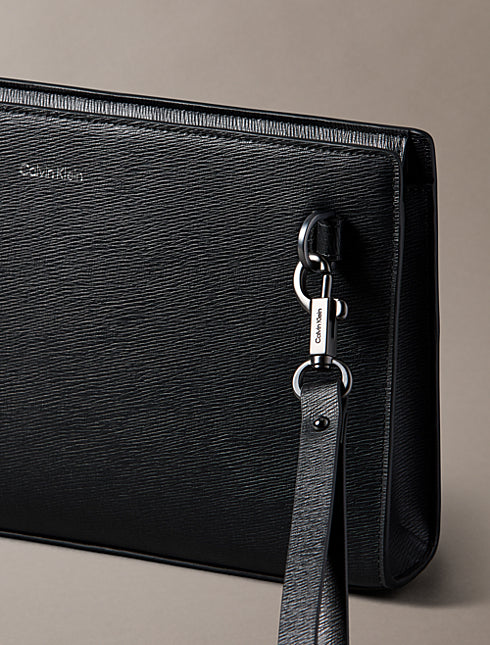 Pouch Handle Calvin Klein